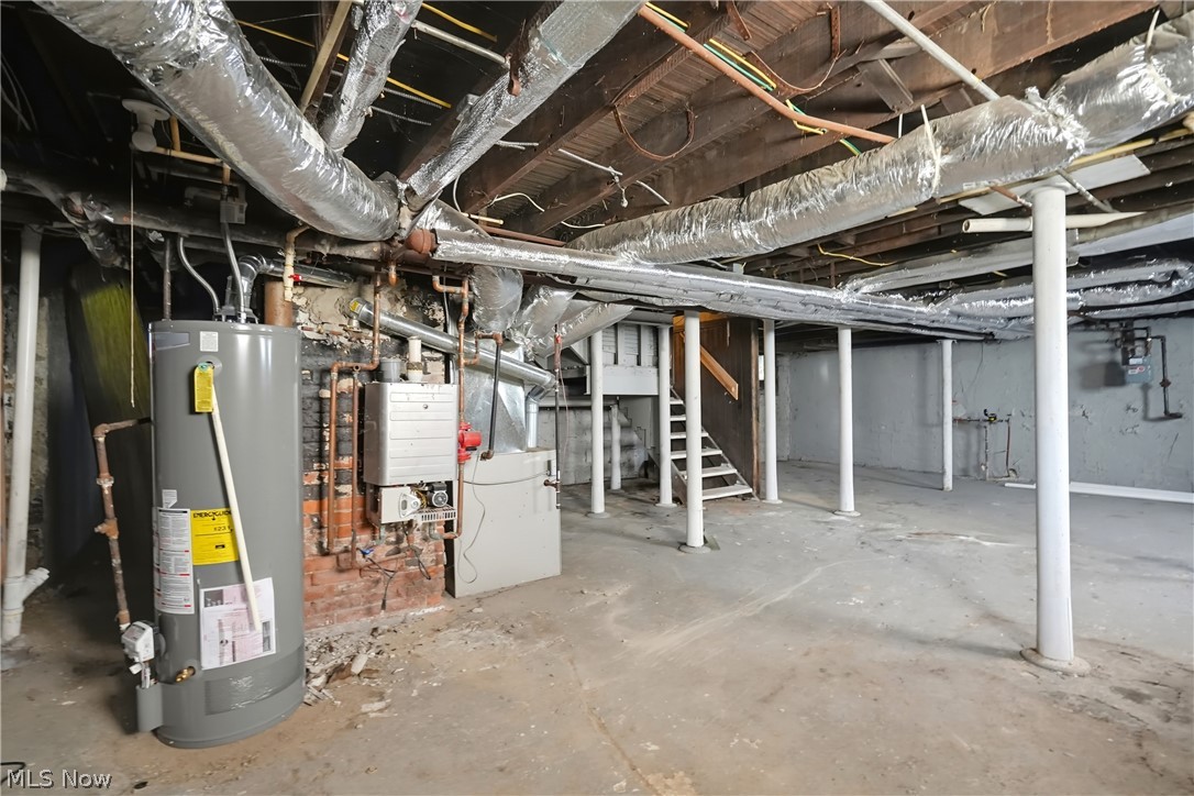 2200 E 81st Street Cleveland OH 44103
