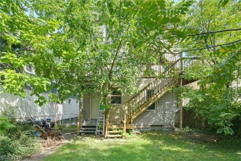 2200 E 81st Street Cleveland OH 44103