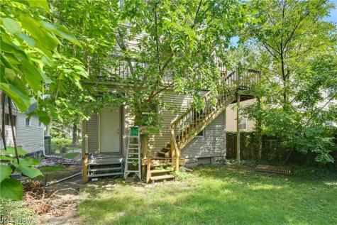 2200 E 81st Street Cleveland OH 44103