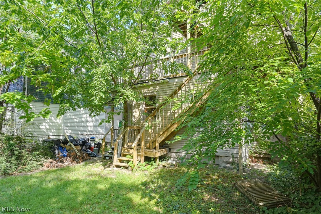 2200 E 81st Street Cleveland OH 44103