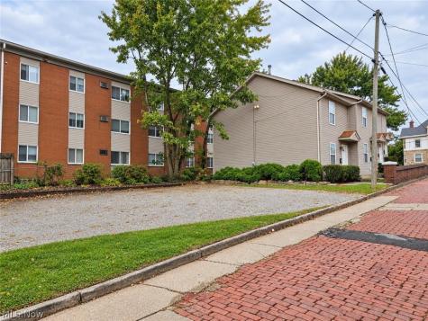 642 E Buchtel Avenue Akron OH 44304