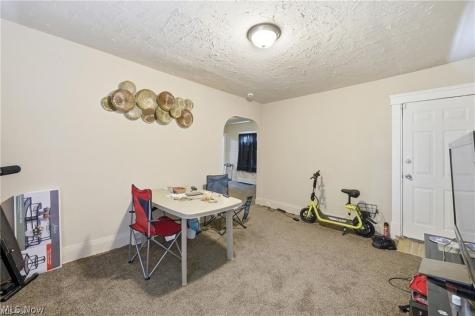 13611 Beachwood Avenue Cleveland OH 44105