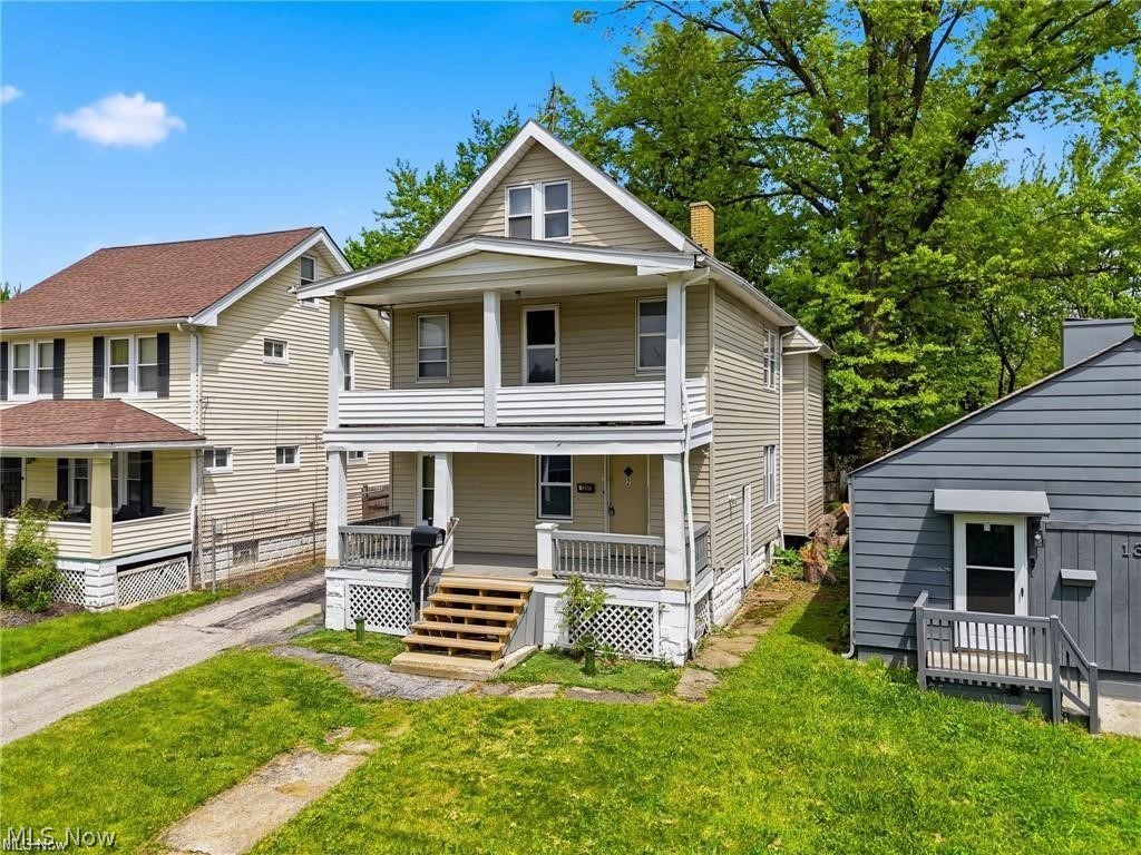 13611 Beachwood Avenue Cleveland OH 44105