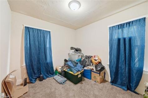 13611 Beachwood Avenue Cleveland OH 44105