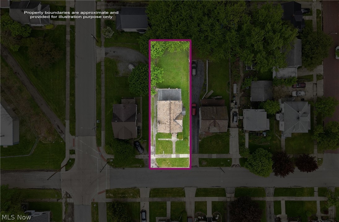 1113 High Street NE Warren OH 44483