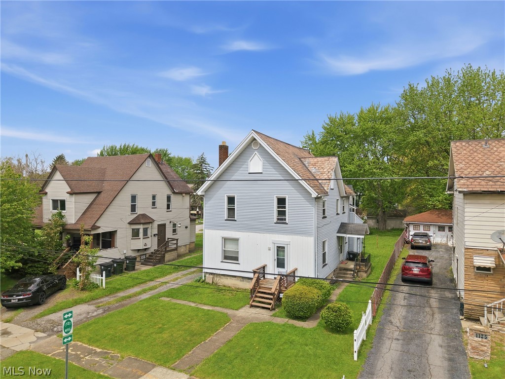 1113 High Street NE Warren OH 44483
