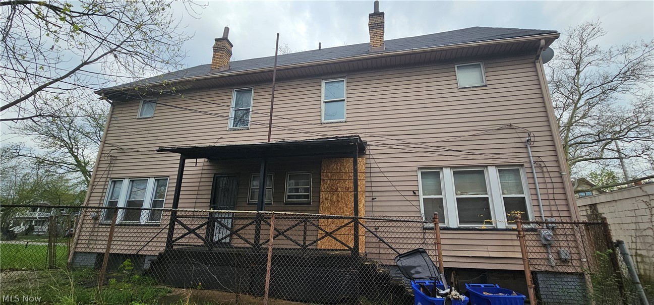 8823 Yale Avenue Cleveland OH 44108