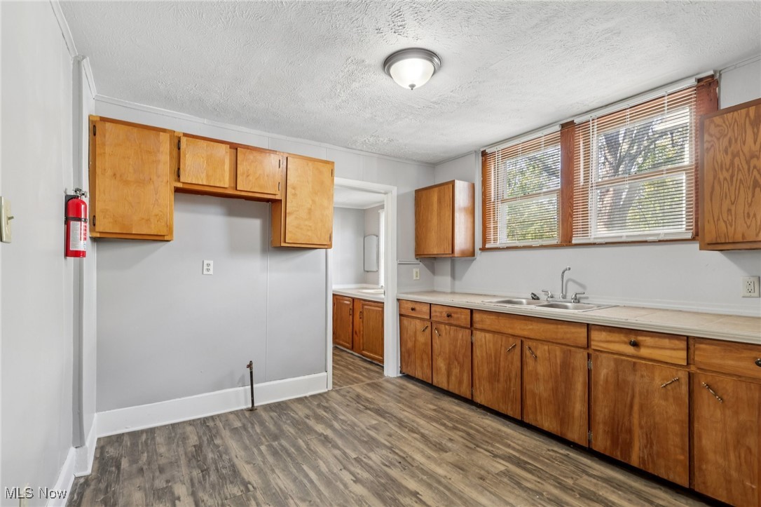 398 Margaret Street Akron OH 44306