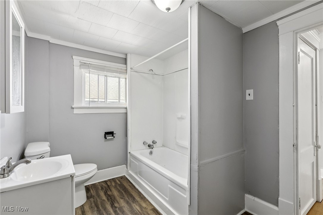 398 Margaret Street Akron OH 44306