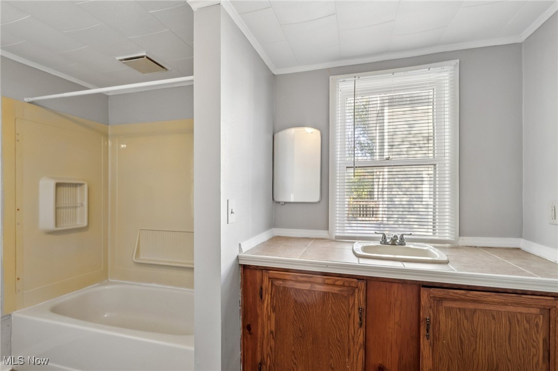 398 Margaret Street Akron OH 44306