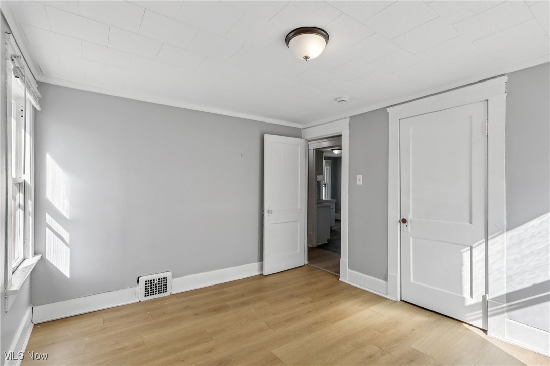 398 Margaret Street Akron OH 44306