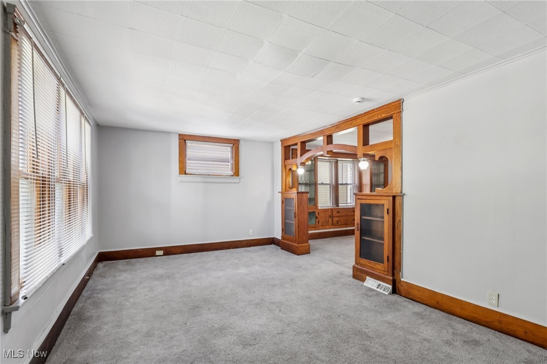 398 Margaret Street Akron OH 44306