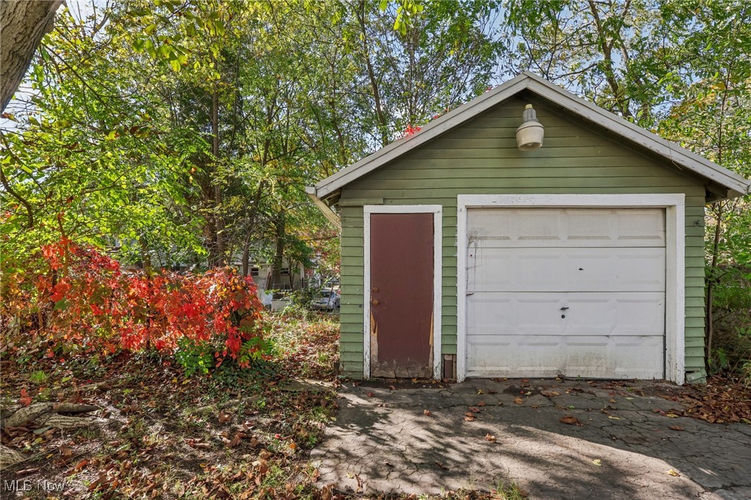 398 Margaret Street Akron OH 44306