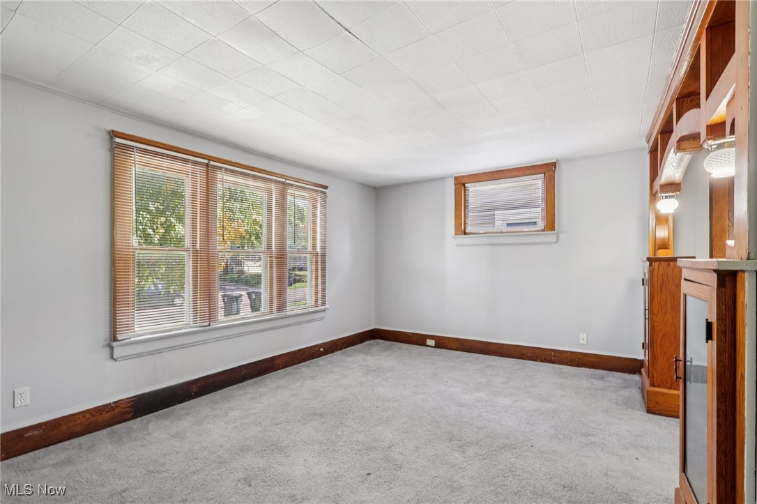 398 Margaret Street Akron OH 44306