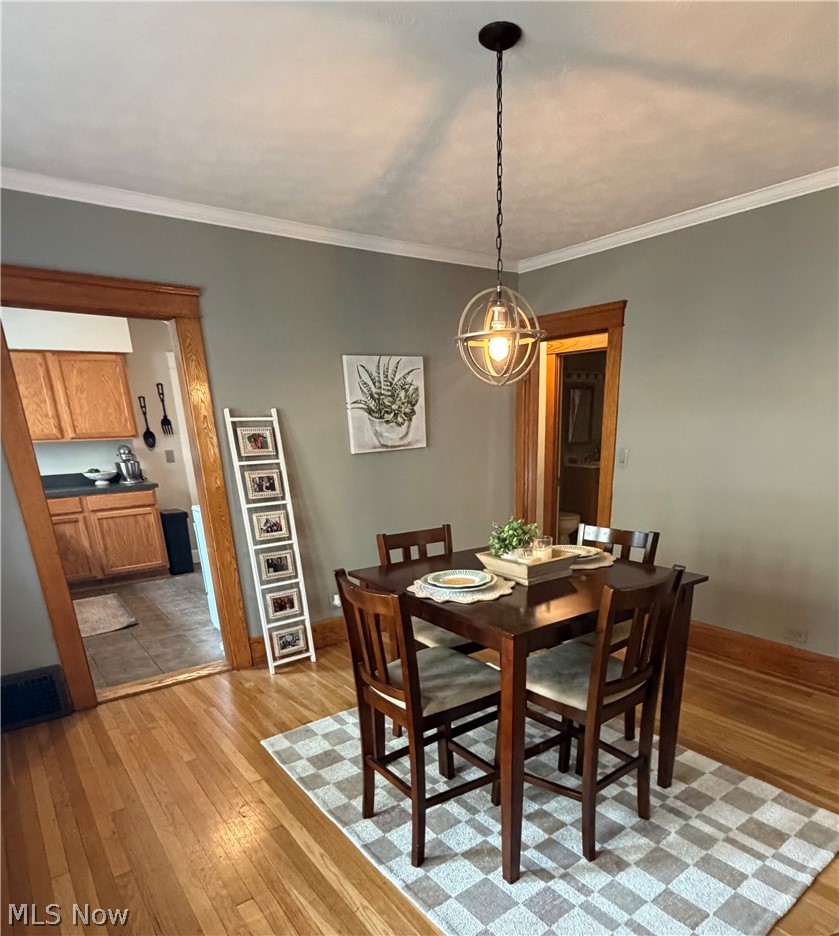 14537 Bayes Avenue Lakewood OH 44107