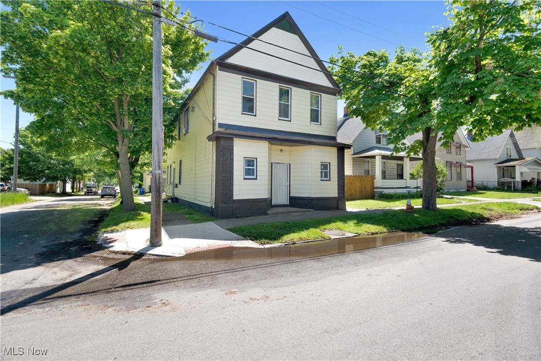 3465 W 54th Street Cleveland OH 44102