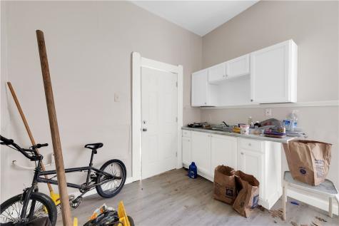 3465 W 54th Street Cleveland OH 44102