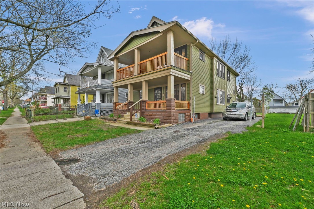 9612 Lamontier Avenue Cleveland OH 44104