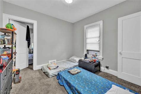 9612 Lamontier Avenue Cleveland OH 44104