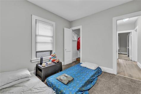 9612 Lamontier Avenue Cleveland OH 44104