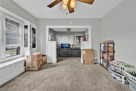 9612 Lamontier Avenue Cleveland OH 44104