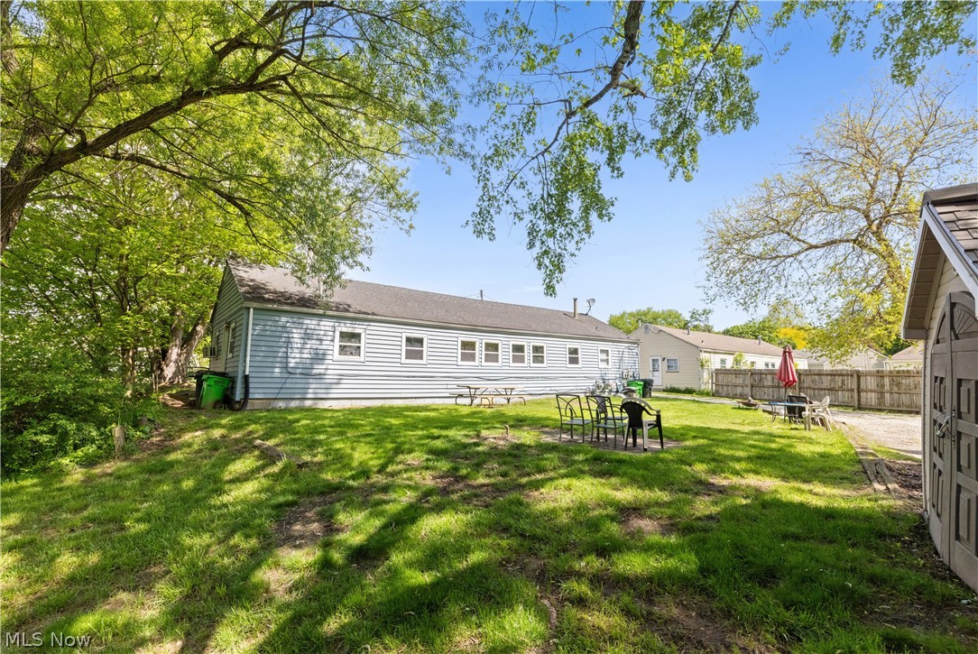 68 E Sunset Drive Rittman OH 44270