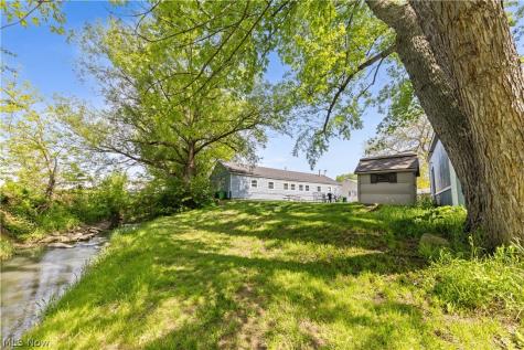 68 E Sunset Drive Rittman OH 44270