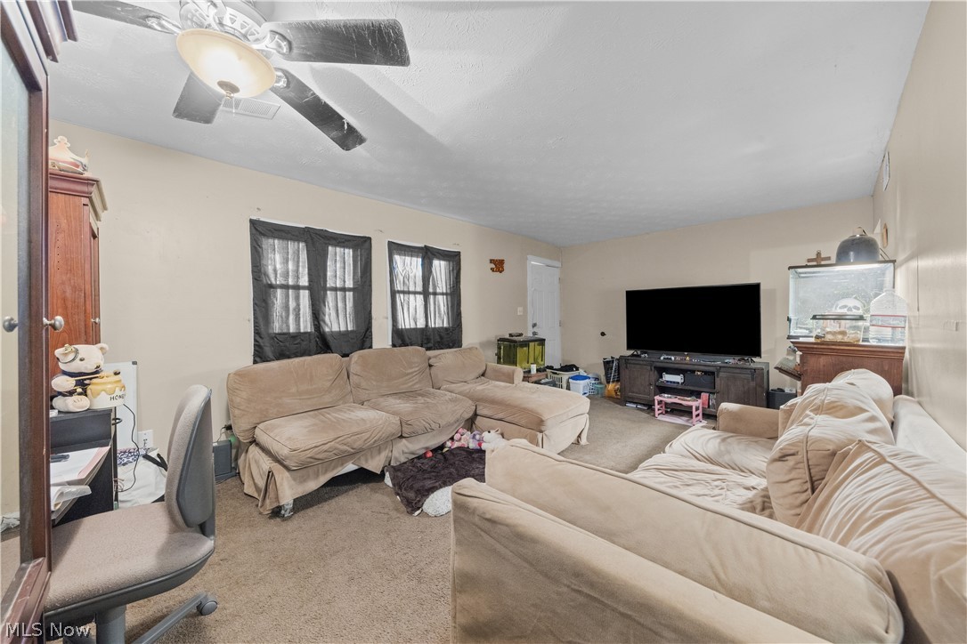 68 E Sunset Drive Rittman OH 44270