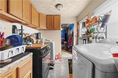 68 E Sunset Drive Rittman OH 44270