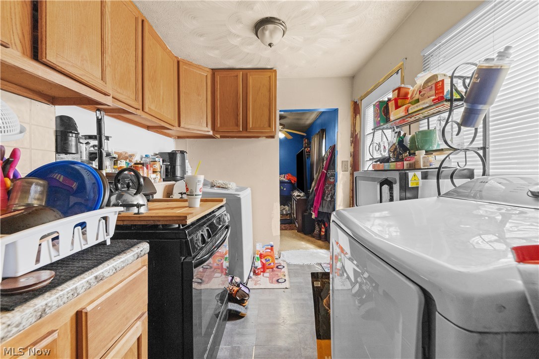 68 E Sunset Drive Rittman OH 44270
