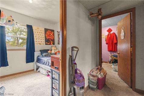 68 E Sunset Drive Rittman OH 44270