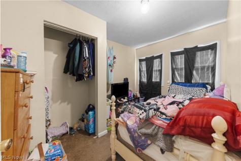 68 E Sunset Drive Rittman OH 44270