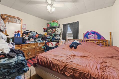 68 E Sunset Drive Rittman OH 44270