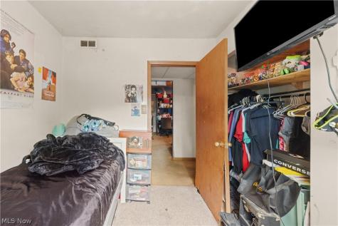 68 E Sunset Drive Rittman OH 44270