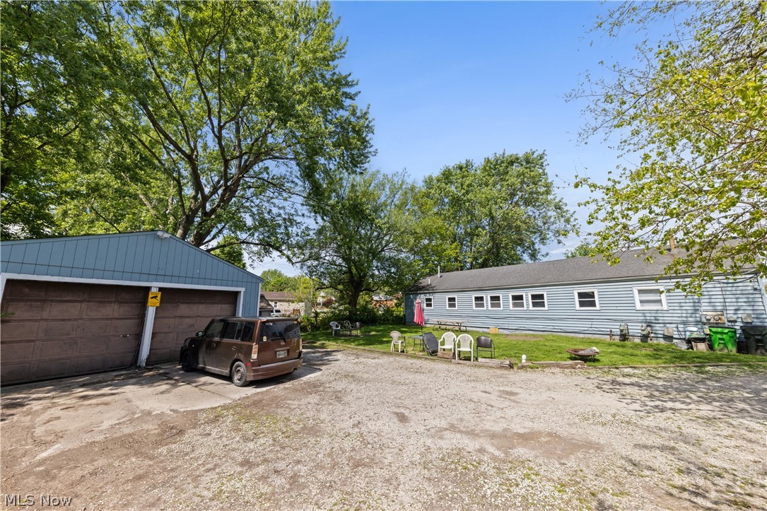 68 E Sunset Drive Rittman OH 44270
