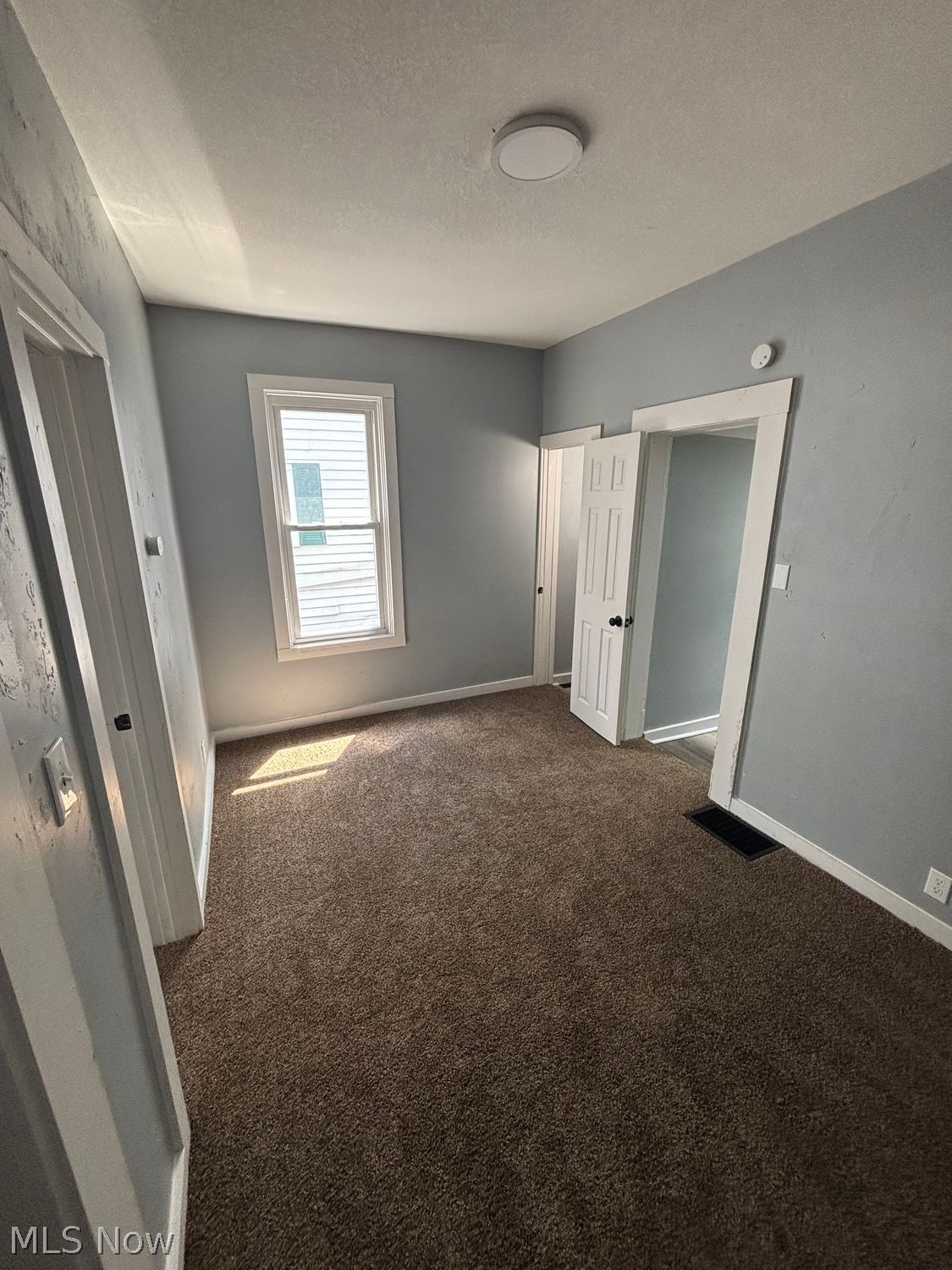 885 Wales Road NE Massillon OH 44646
