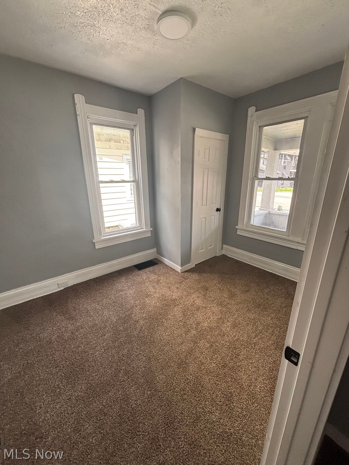 885 Wales Road NE Massillon OH 44646