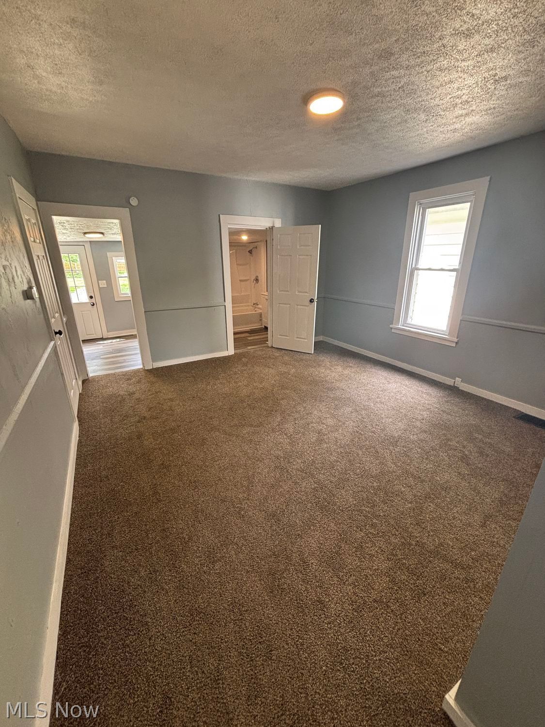 885 Wales Road NE Massillon OH 44646