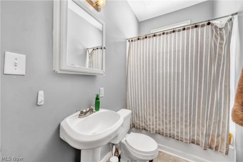 5236 Lorain Avenue Cleveland OH 44102
