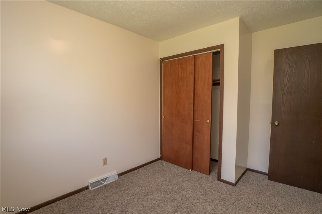 3615-3617 Mount Pleasant Street NW North Canton OH 44720