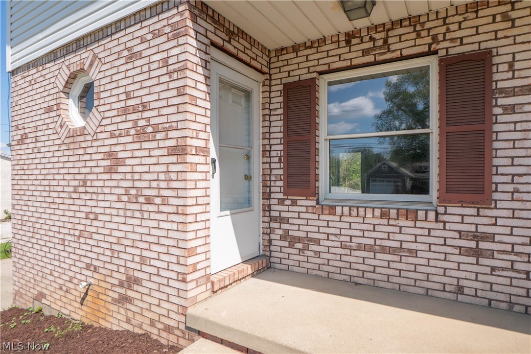 3615-3617 Mount Pleasant Street NW North Canton OH 44720
