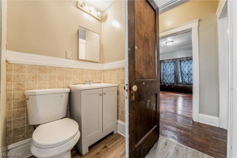 1430 E 173rd Street Cleveland OH 44110