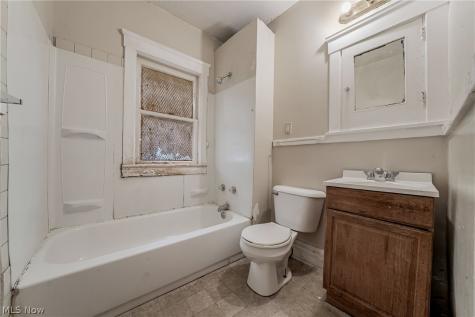 1430 E 173rd Street Cleveland OH 44110