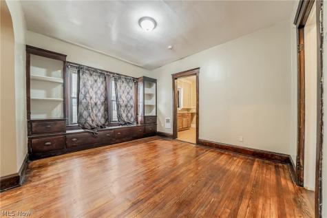 1430 E 173rd Street Cleveland OH 44110