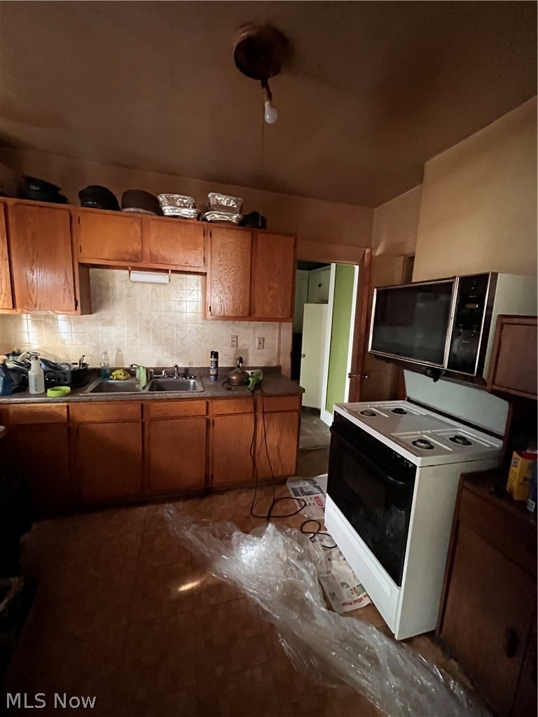 1286 E 134th Street East Cleveland OH 44112