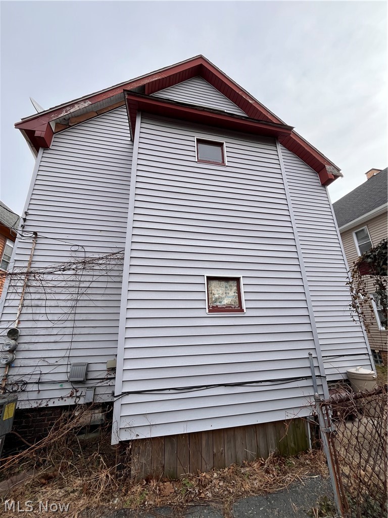 1286 E 134th Street East Cleveland OH 44112