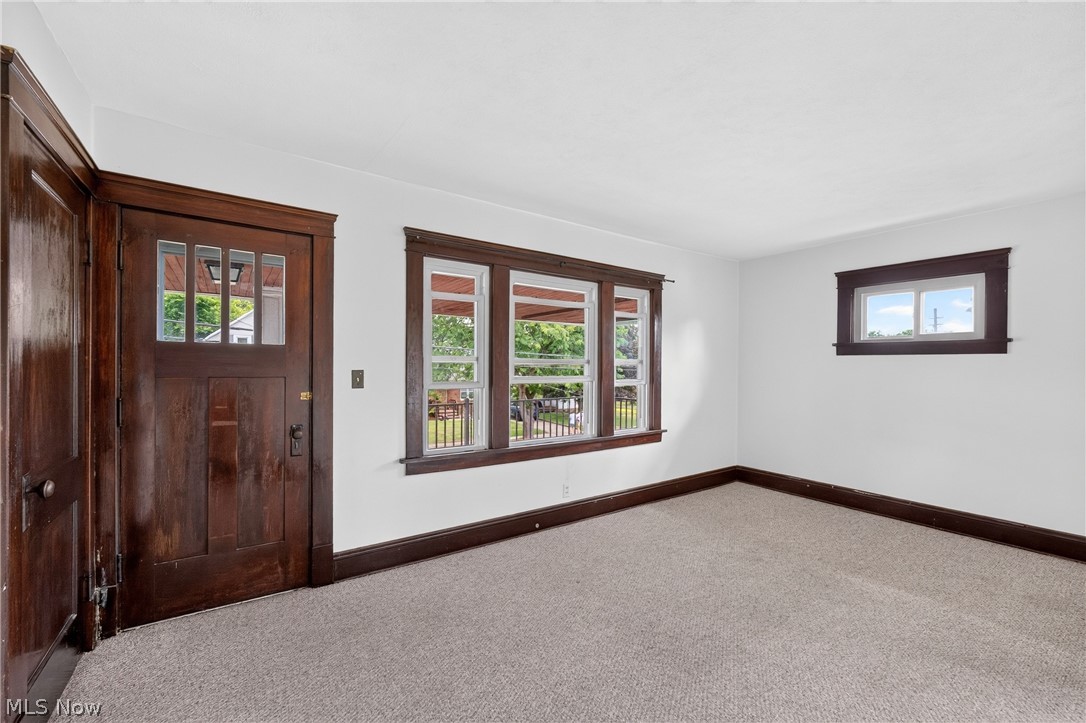 5012 Henry Street Garfield Heights OH 44125