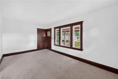 5012 Henry Street Garfield Heights OH 44125