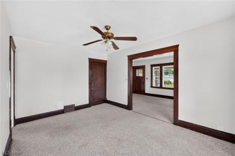 5012 Henry Street Garfield Heights OH 44125