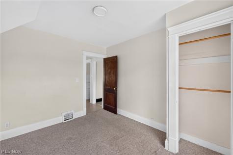 5012 Henry Street Garfield Heights OH 44125